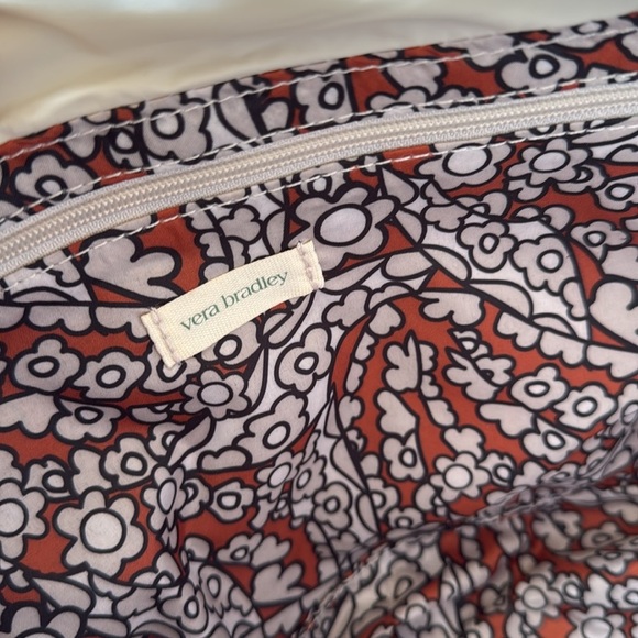 NWOT Vera Bradley Tifton Quilted Shoulder Bag Light Grey - Picture 5 of 6